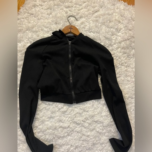 Cropped jacket - Picture 2 of 3